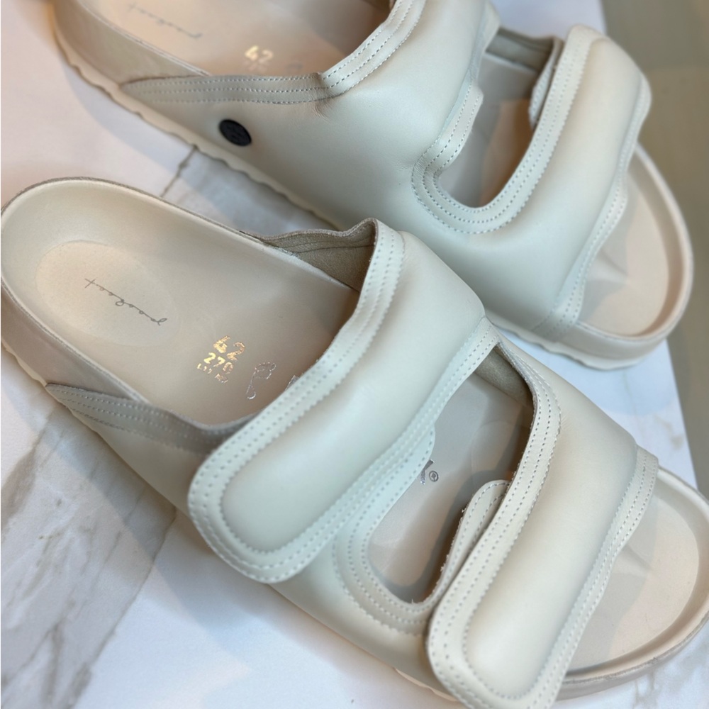 BIRKENSTOCK x Toogood Beach Comber in Cream - 1774 - IN BOX COLLAB pair - Picture 2 of 14